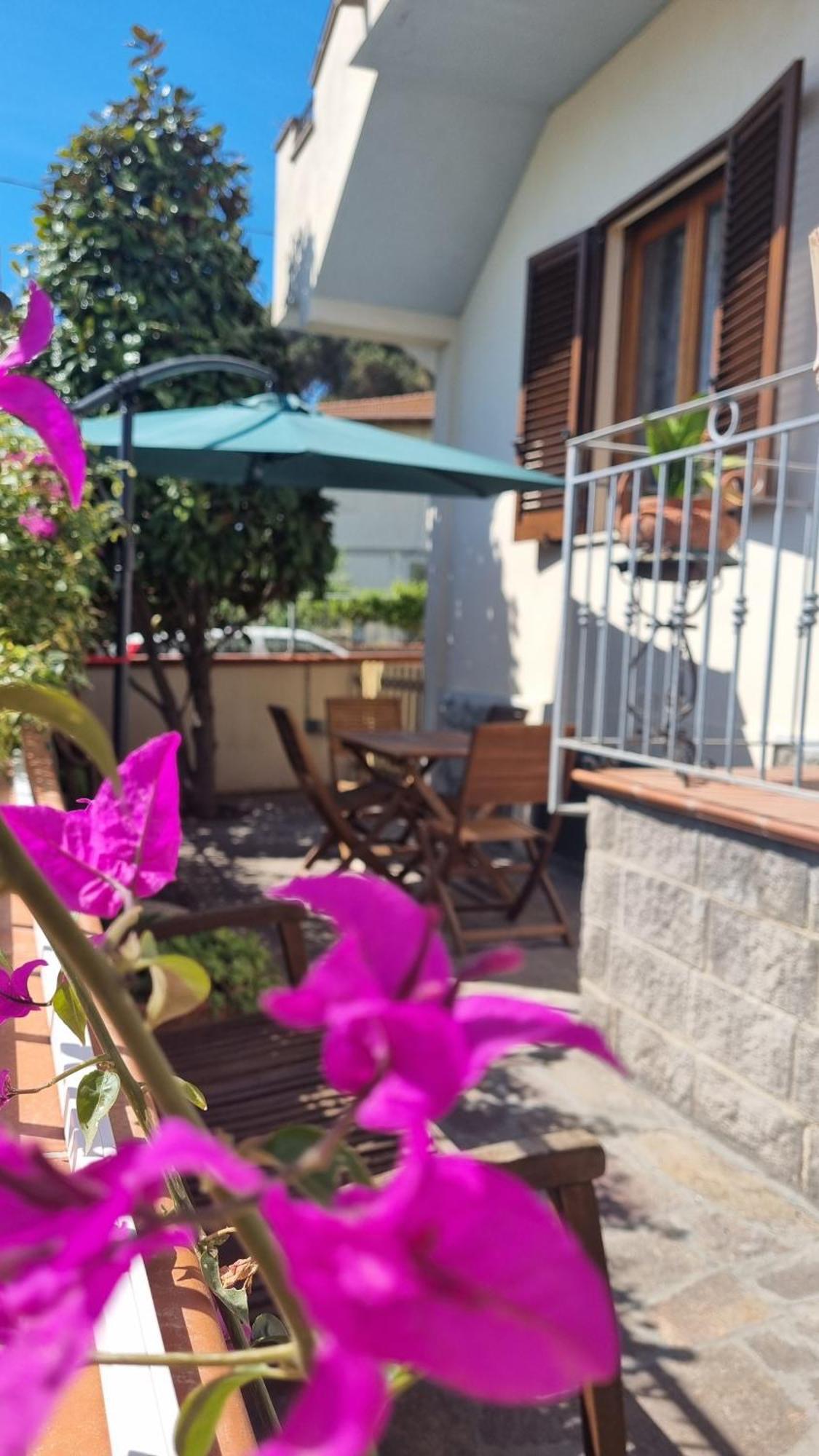 A Casa Di Gina Daire Rosignano Solvay Dış mekan fotoğraf